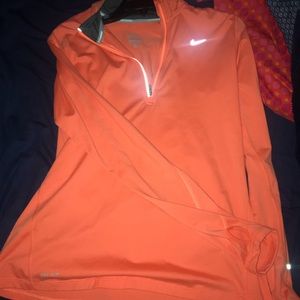 Nike Woman’s Workout Dri-Fit 🏃🏼‍♀️🍃🌬